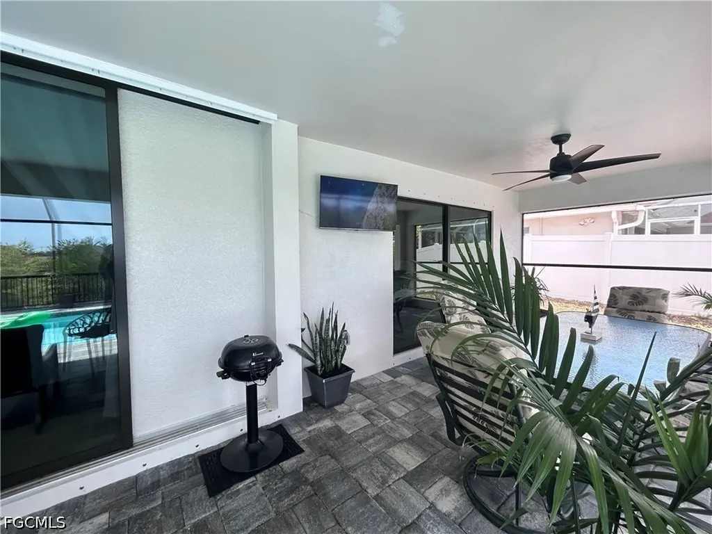 1008 NW 12th Avenue Cape Coral FL 33993