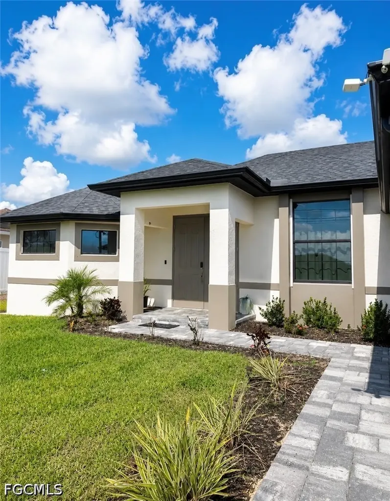 1008 NW 12th Avenue Cape Coral FL 33993