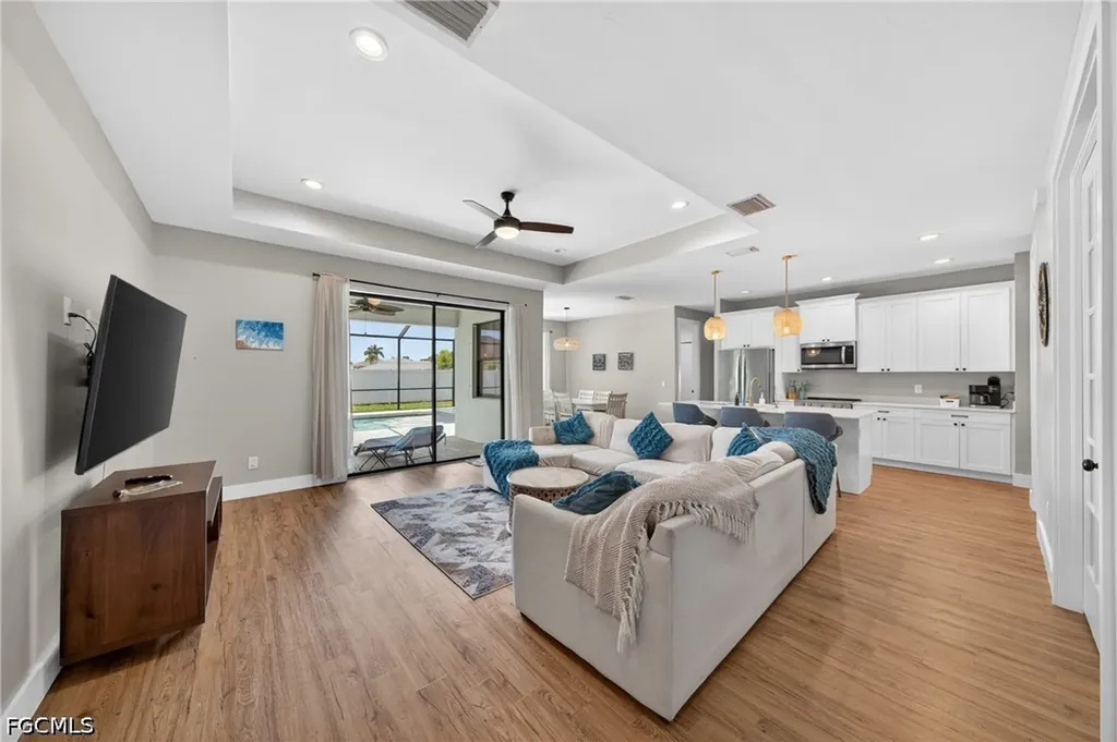 506 SW 5th Street Cape Coral FL 33991