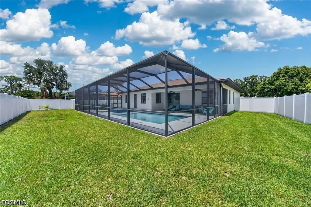 506 SW 5th Street Cape Coral FL 33991