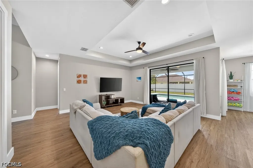 506 SW 5th Street Cape Coral FL 33991