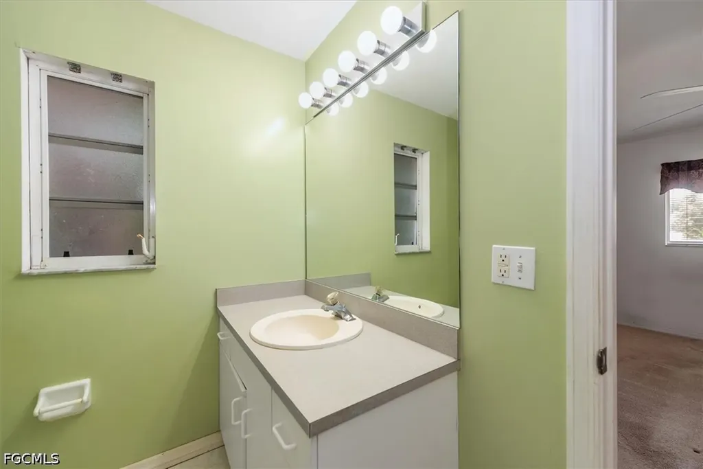 6211 Castlewood Circle Fort Myers FL 33905