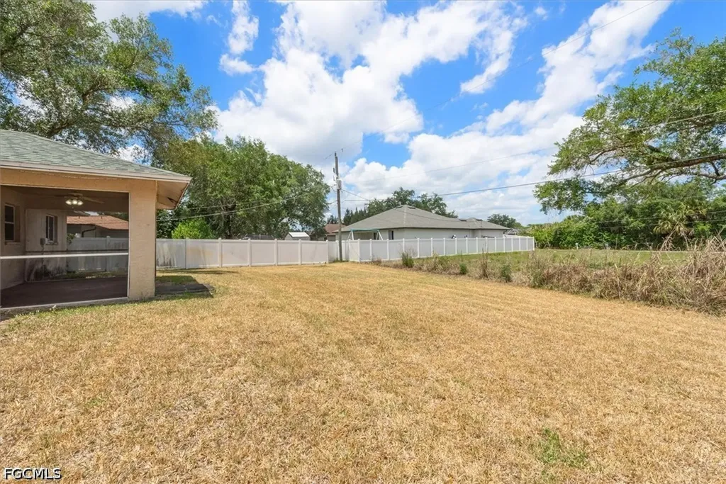 6211 Castlewood Circle Fort Myers FL 33905