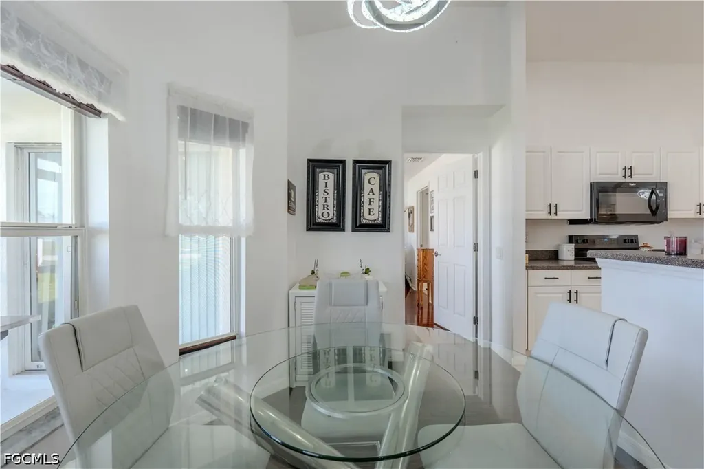 16 NW 18th Avenue Cape Coral FL 33993
