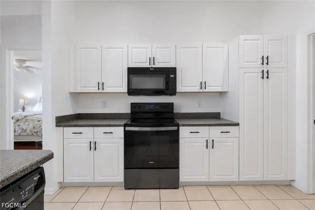 16 NW 18th Avenue Cape Coral FL 33993