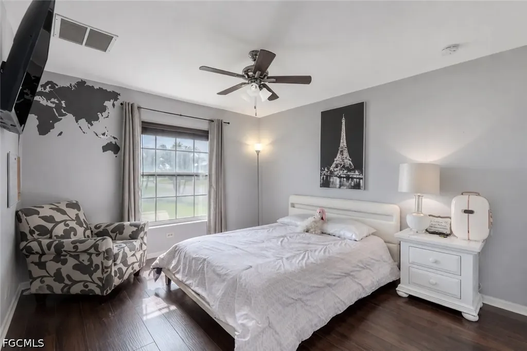 16 NW 18th Avenue Cape Coral FL 33993