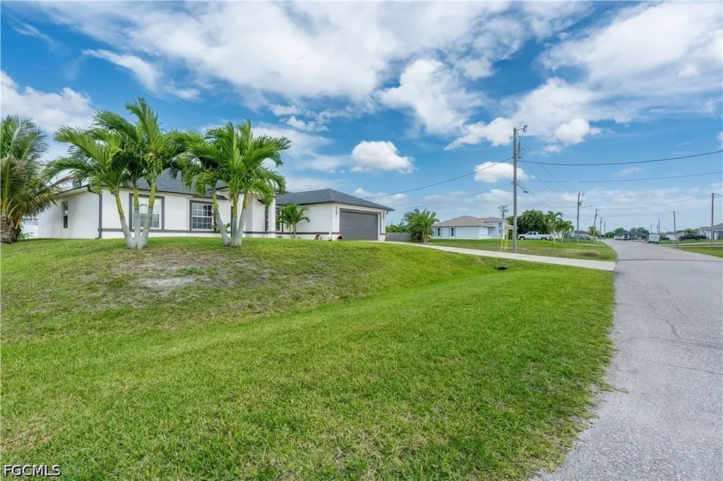 16 NW 18th Avenue Cape Coral FL 33993