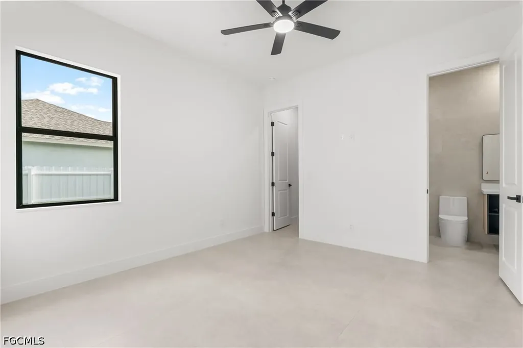222 SE 2nd Avenue Cape Coral FL 33990