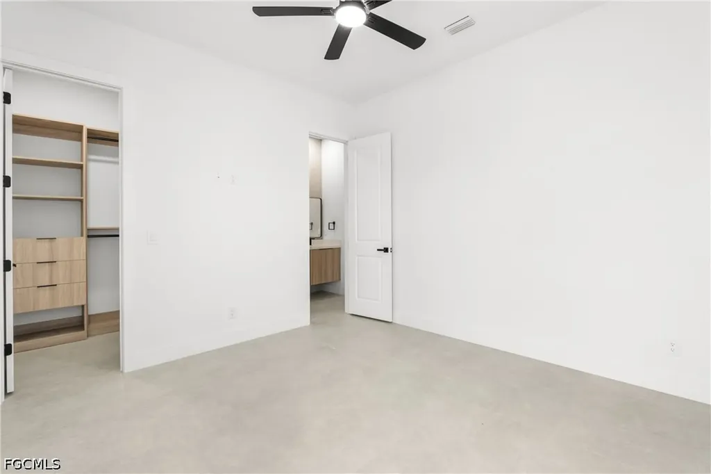 222 SE 2nd Avenue Cape Coral FL 33990