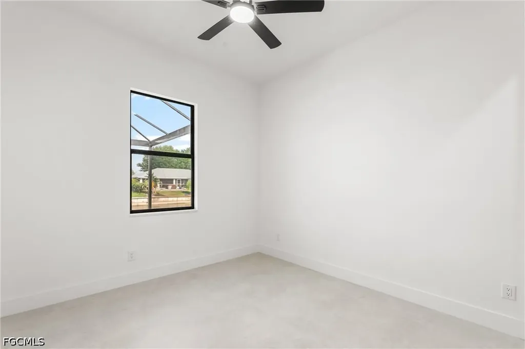 222 SE 2nd Avenue Cape Coral FL 33990