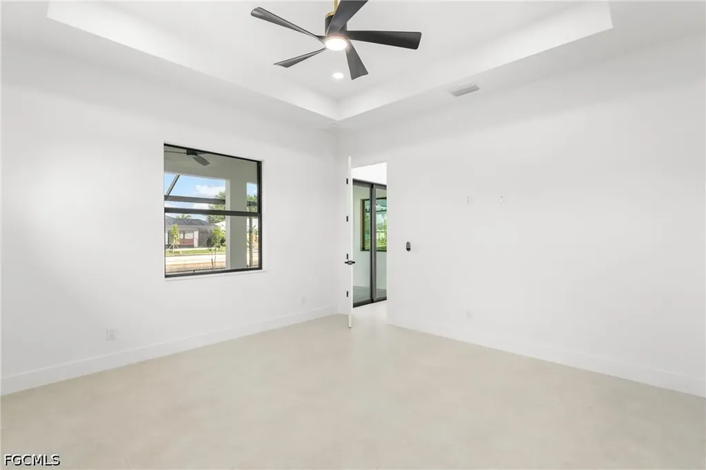222 SE 2nd Avenue Cape Coral FL 33990