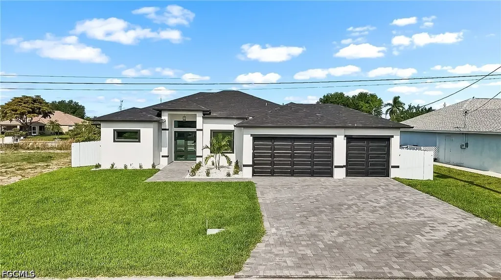 222 SE 2nd Avenue Cape Coral FL 33990