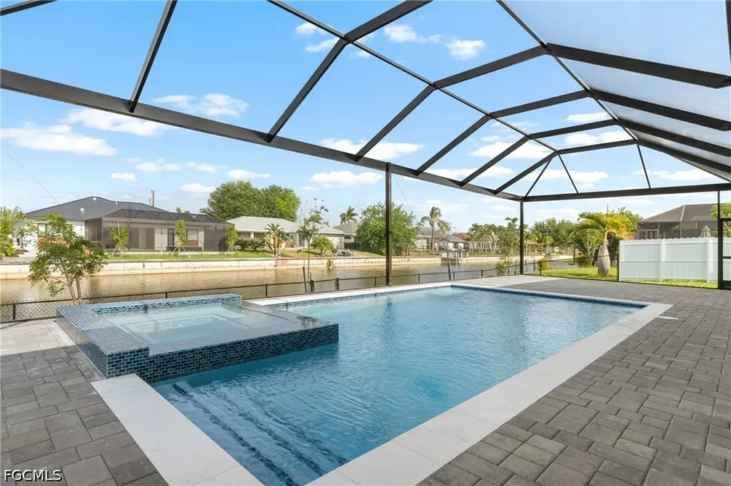 222 SE 2nd Avenue Cape Coral FL 33990