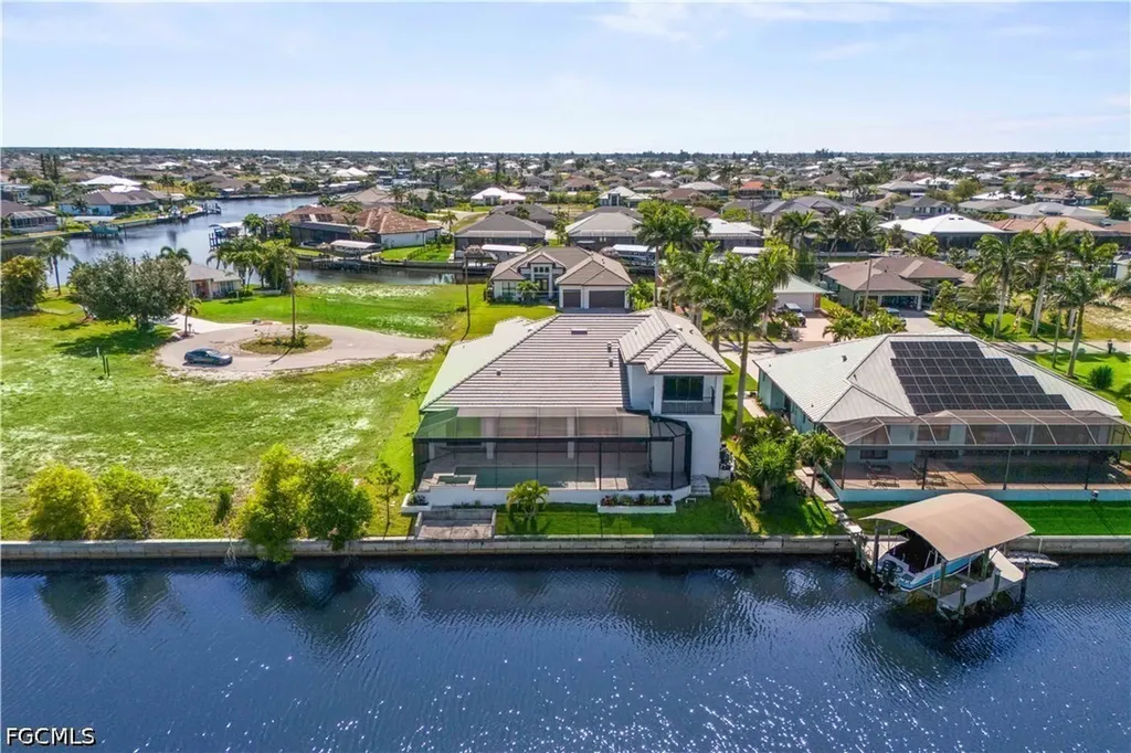 1248 NW 39th Avenue Cape Coral FL 33993