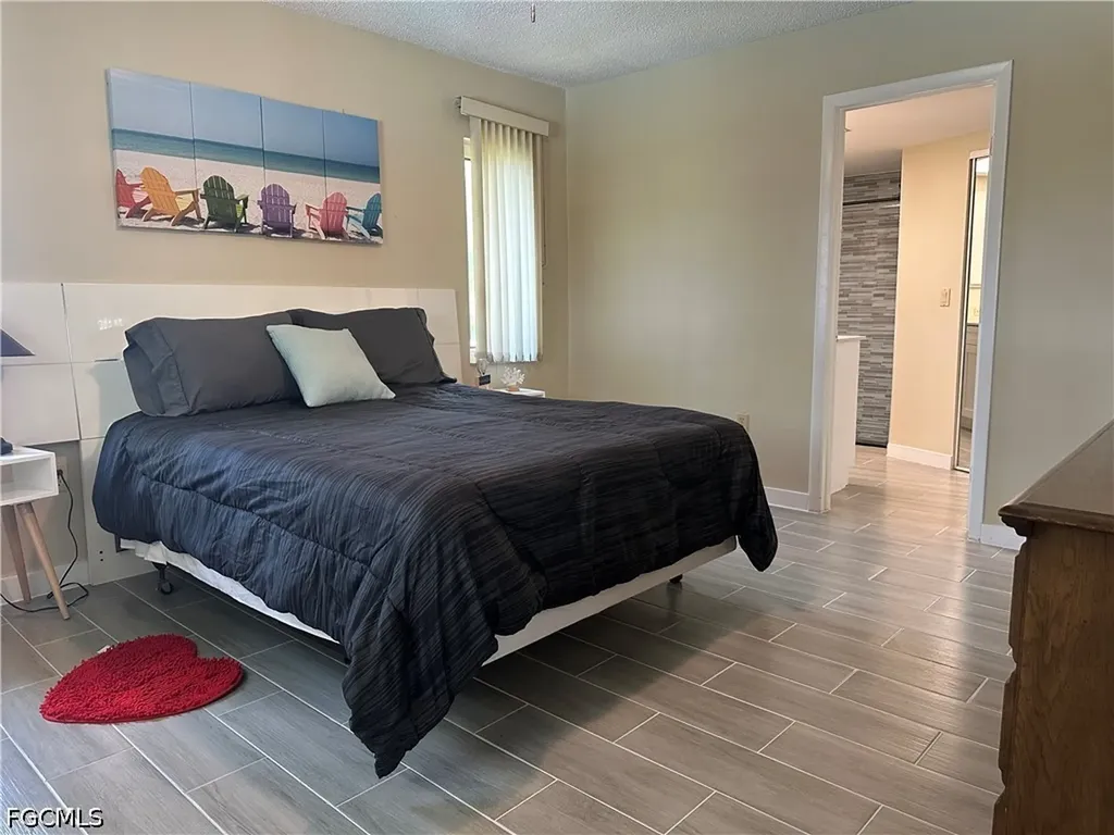 1406 SE 22nd Street Cape Coral FL 33990