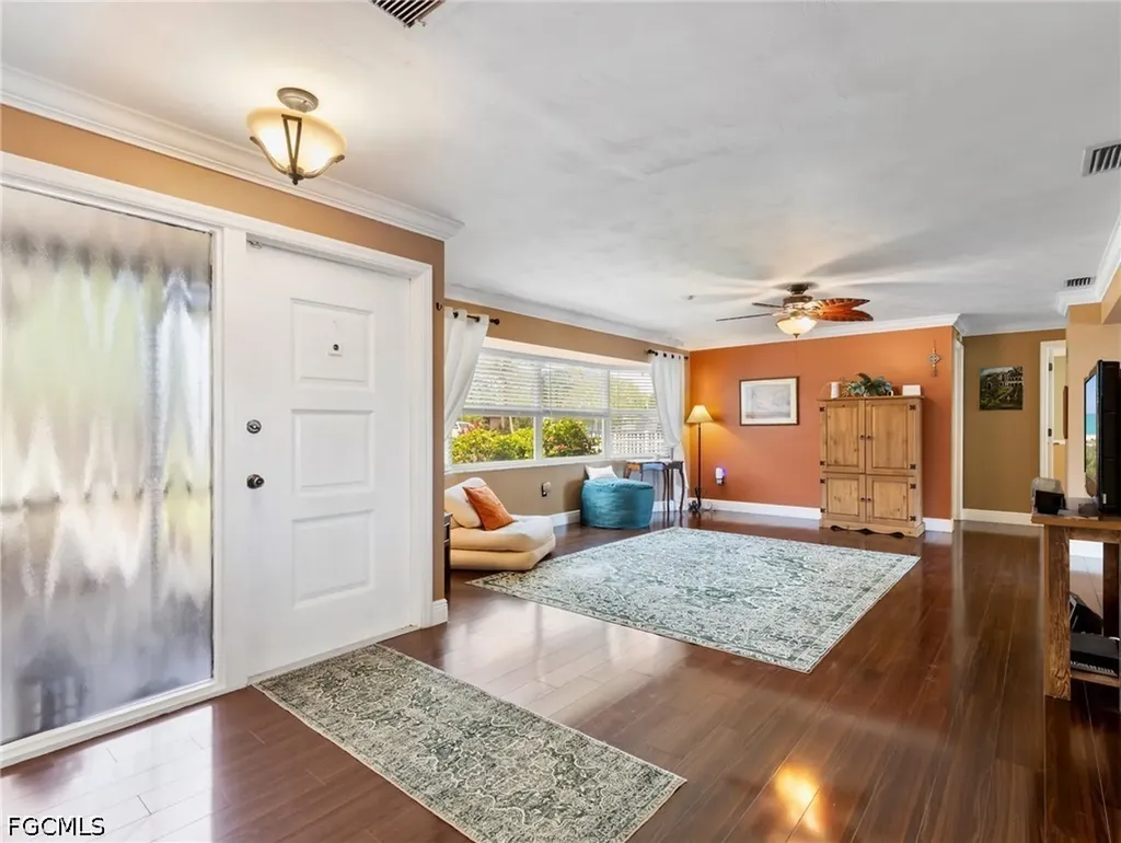 1685 N Hermitage Road Fort Myers FL 33919