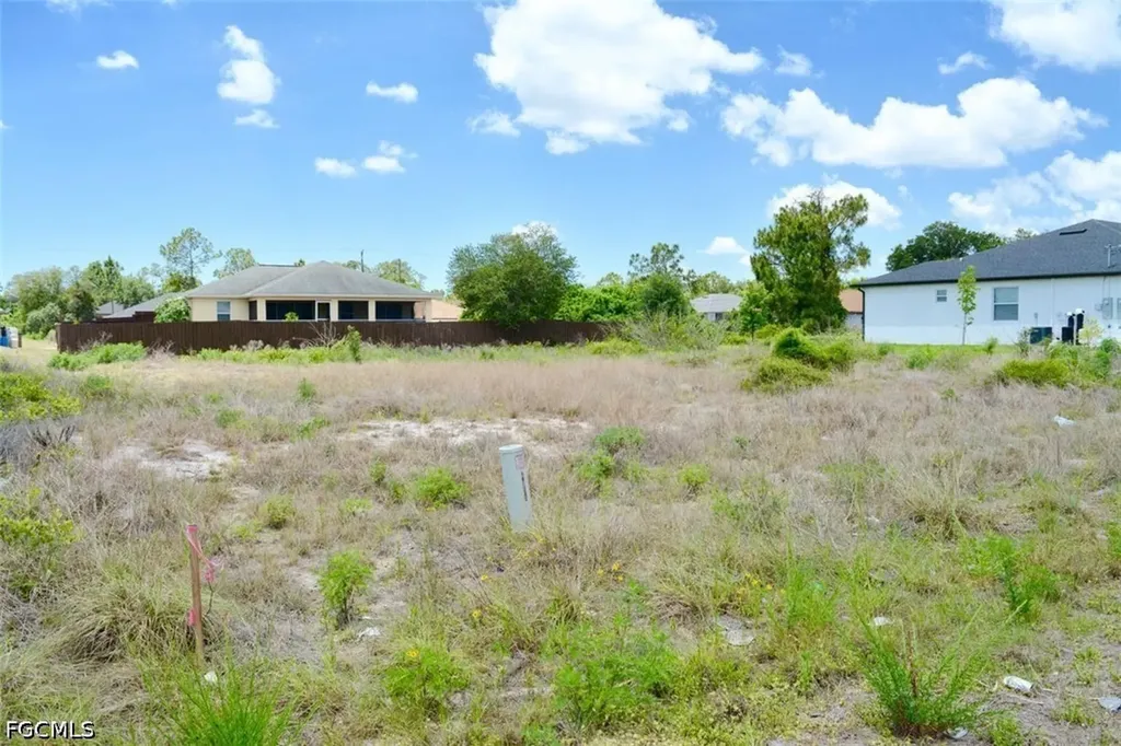 4507 27th Street SW Lehigh Acres FL 33973