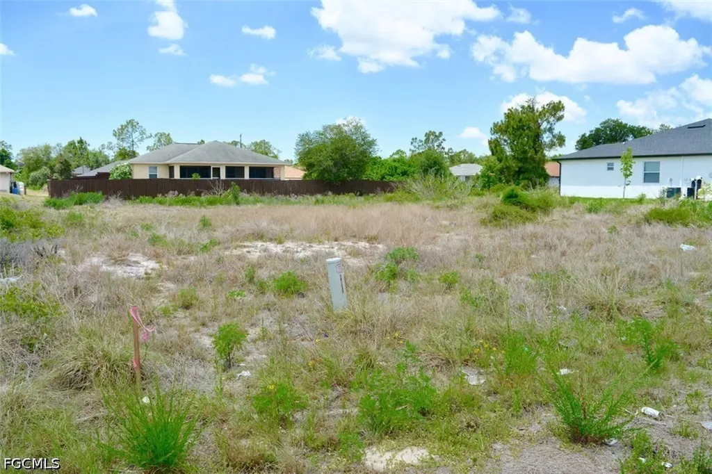 4507 27th Street SW Lehigh Acres FL 33973