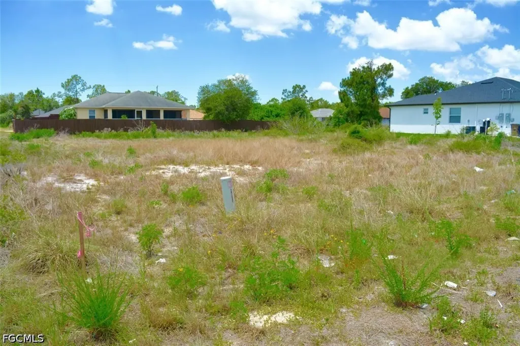 4507 27th Street SW Lehigh Acres FL 33973