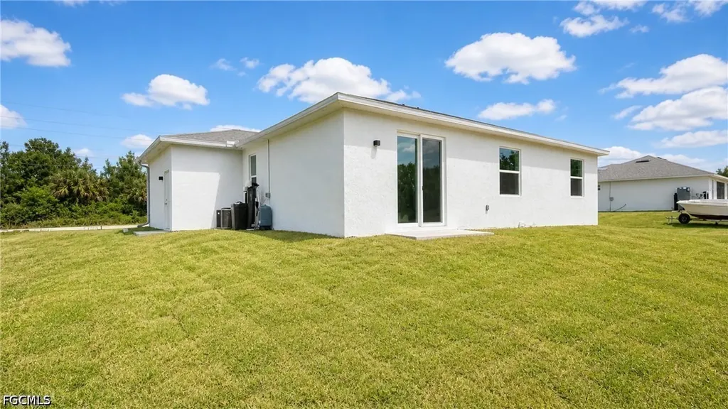 1909 Moore Avenue Lehigh Acres FL 33972