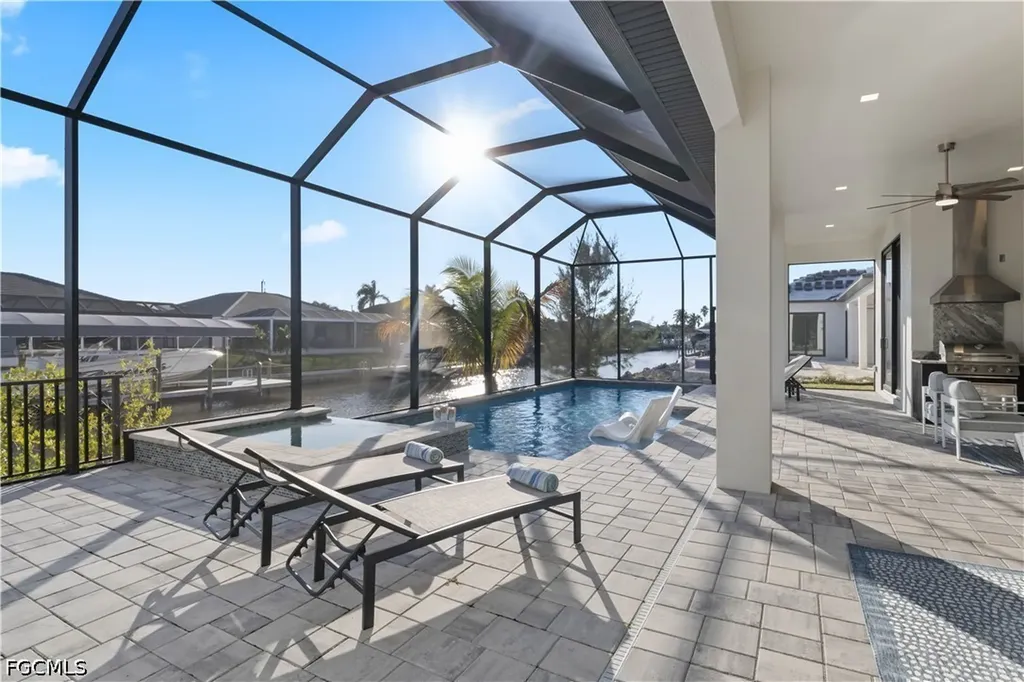 1422 Mohawk Parkway Cape Coral FL 33914