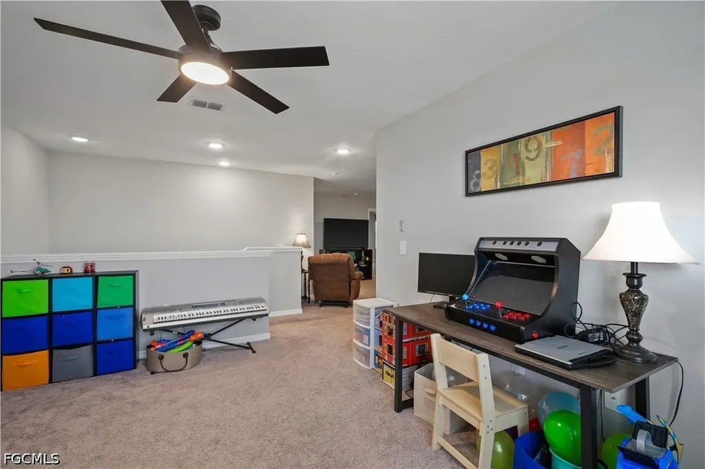 8944 Cascade Price Circle North Fort Myers FL 33917