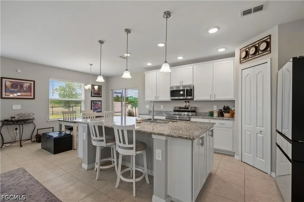 8944 Cascade Price Circle North Fort Myers FL 33917