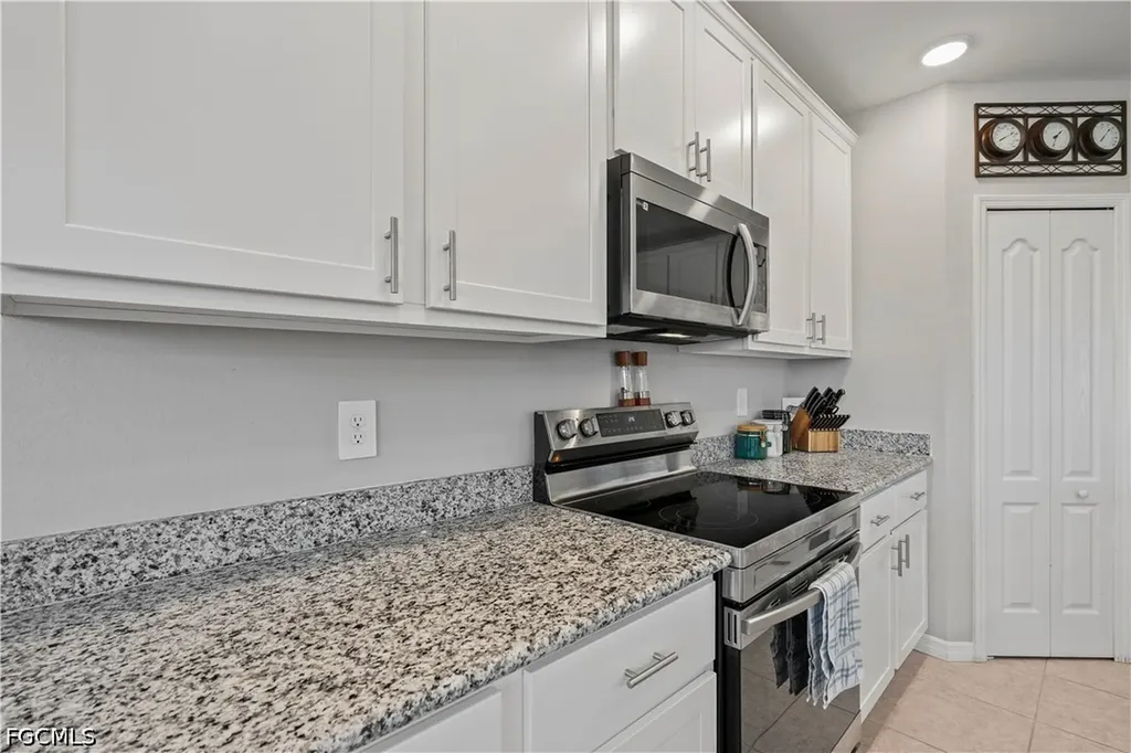 8944 Cascade Price Circle North Fort Myers FL 33917
