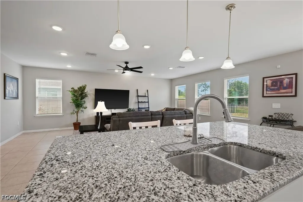 8944 Cascade Price Circle North Fort Myers FL 33917
