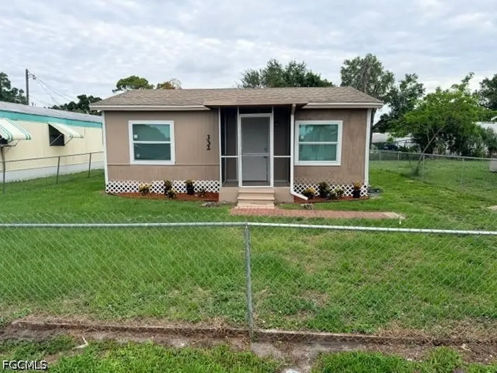 332 Stockton Street North Fort Myers FL 33903