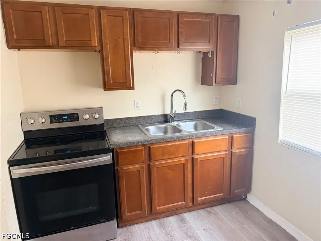 332 Stockton Street North Fort Myers FL 33903