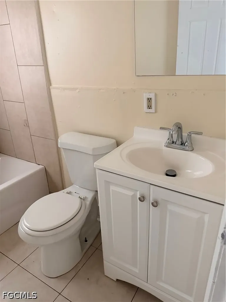 332 Stockton Street North Fort Myers FL 33903