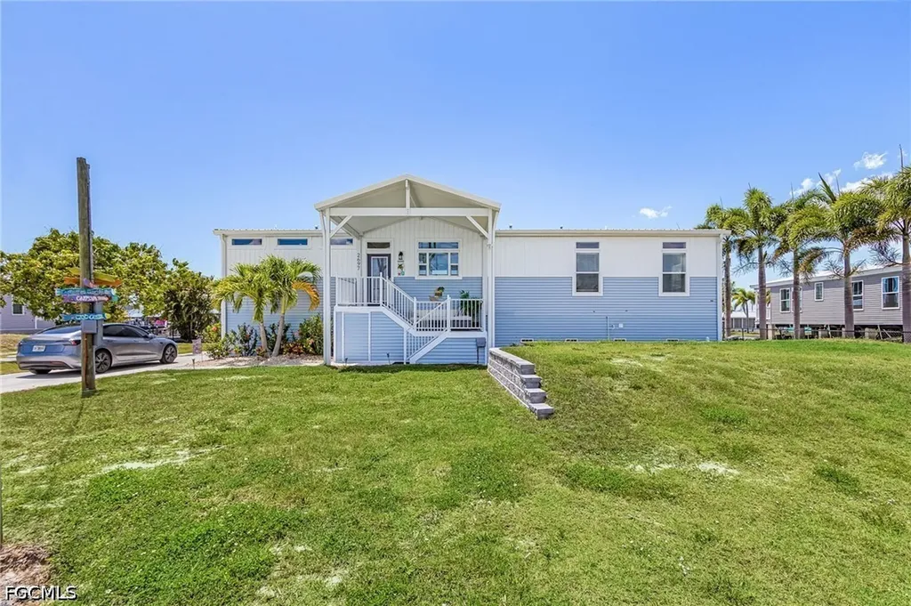 2697 Heron Court St. James City FL 33956