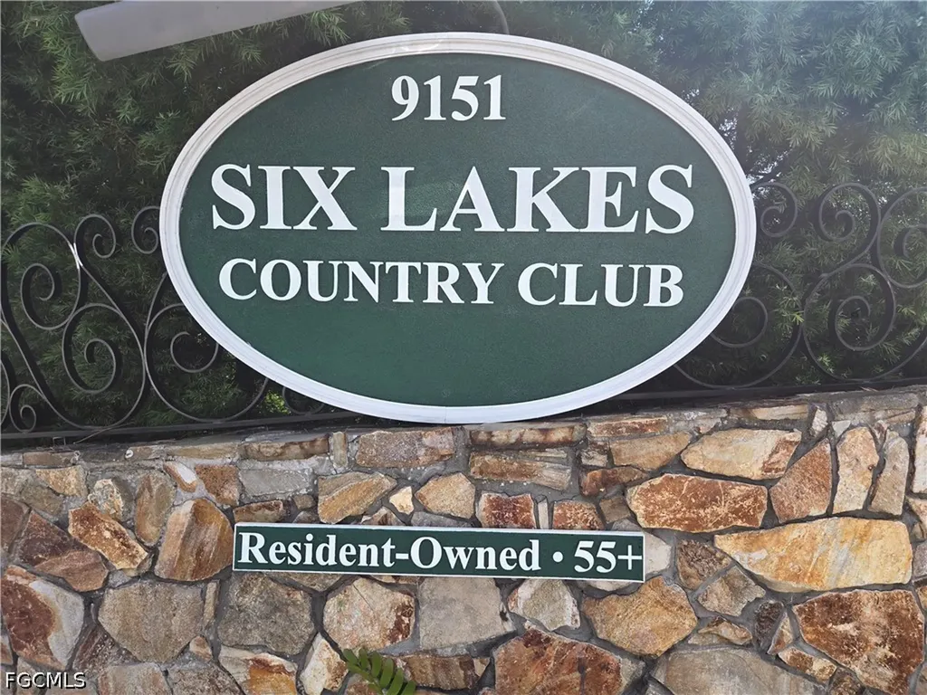261 Palmer Boulevard North Fort Myers FL 33903