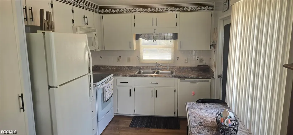 261 Palmer Boulevard North Fort Myers FL 33903