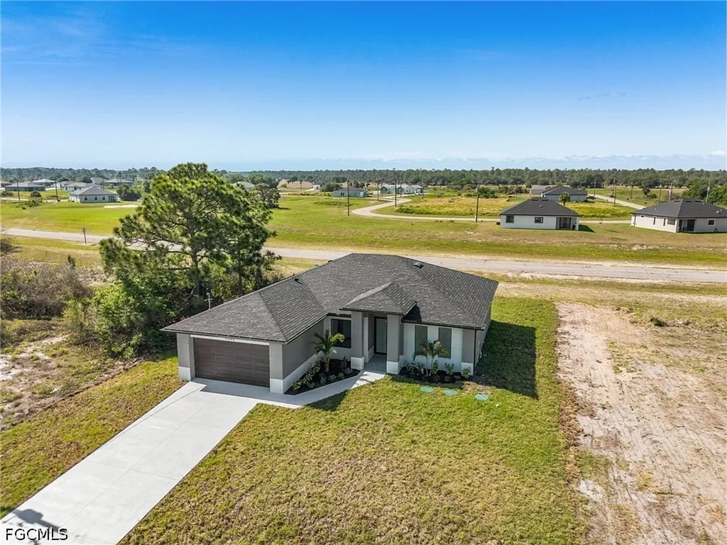 9045 W Broad Circle Labelle FL 33935