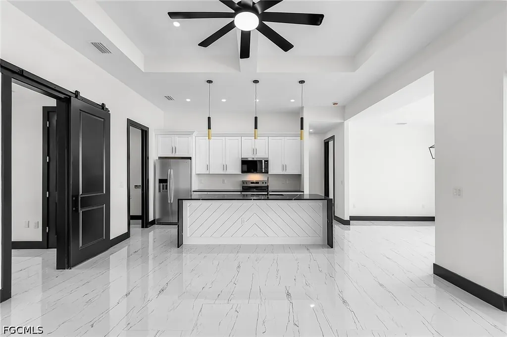 9045 W Broad Circle Labelle FL 33935