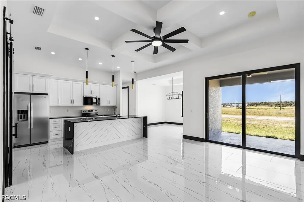 9045 W Broad Circle Labelle FL 33935