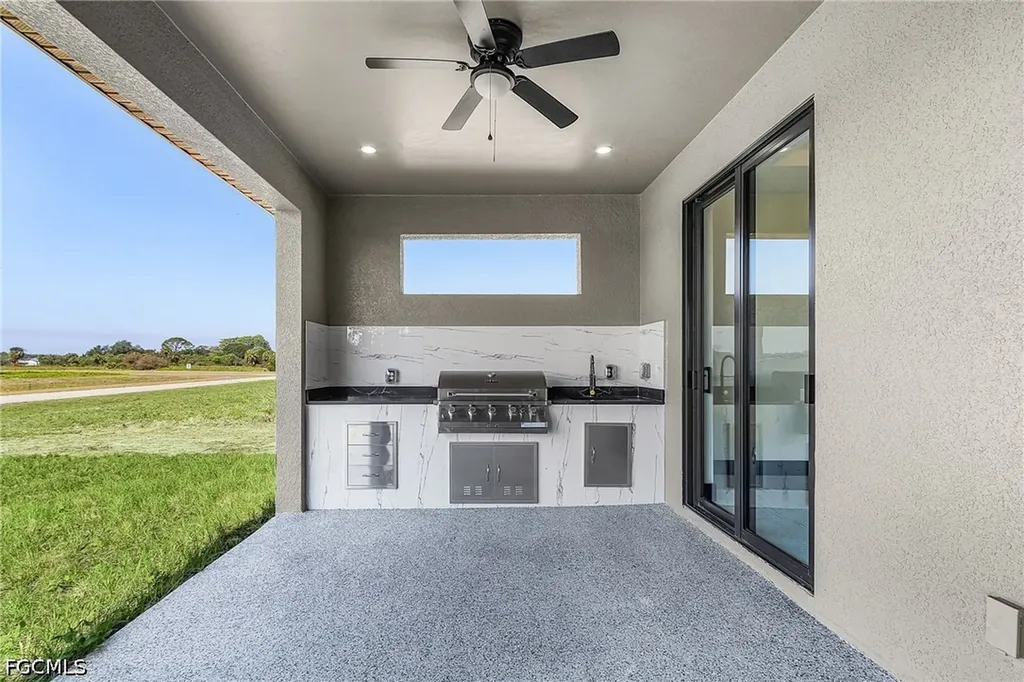 9045 W Broad Circle Labelle FL 33935