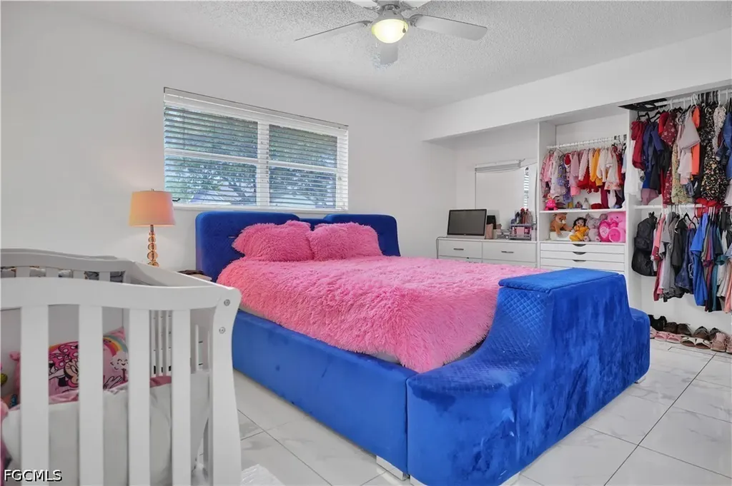 8641 NW 8th Street Pembroke Pines FL 33024