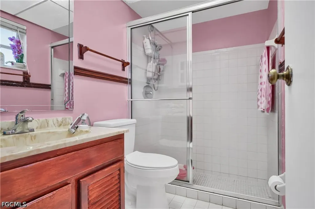 8641 NW 8th Street Pembroke Pines FL 33024