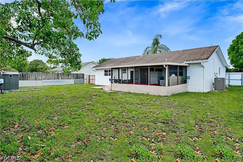 8641 NW 8th Street Pembroke Pines FL 33024