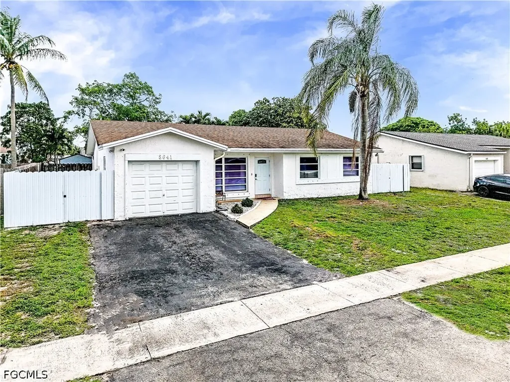 8641 NW 8th Street Pembroke Pines FL 33024