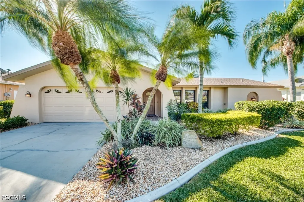 1432 SW 52nd Terrace Cape Coral FL 33914