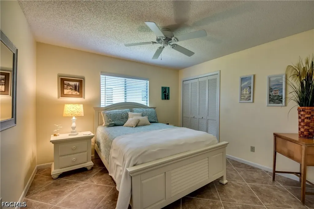 1432 SW 52nd Terrace Cape Coral FL 33914