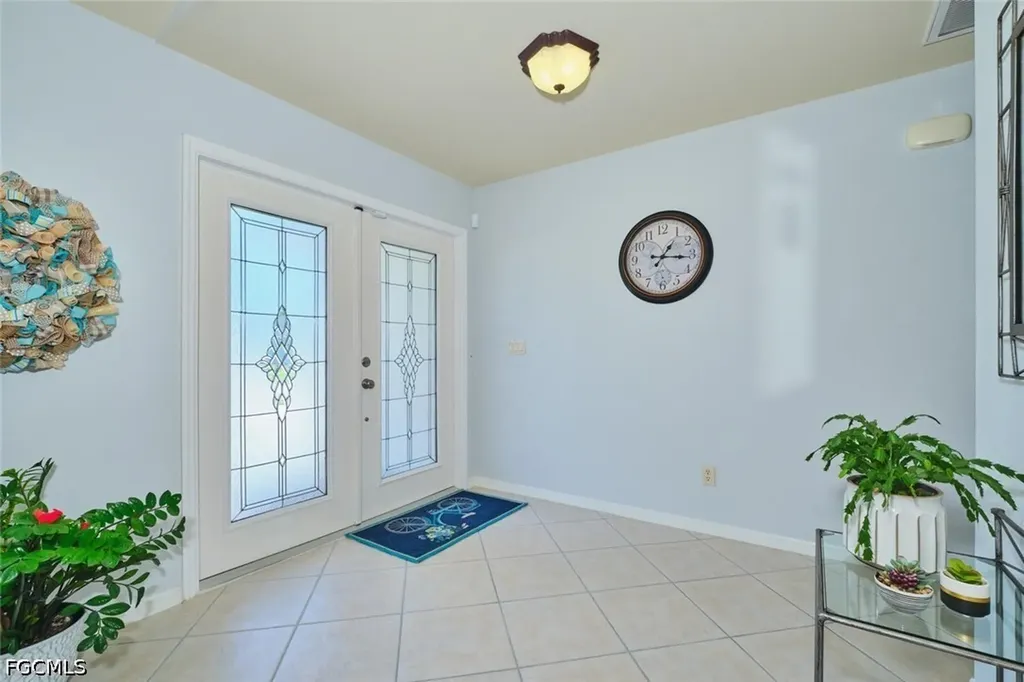 844 NE 6th Avenue Cape Coral FL 33909