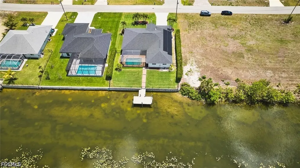 844 NE 6th Avenue Cape Coral FL 33909