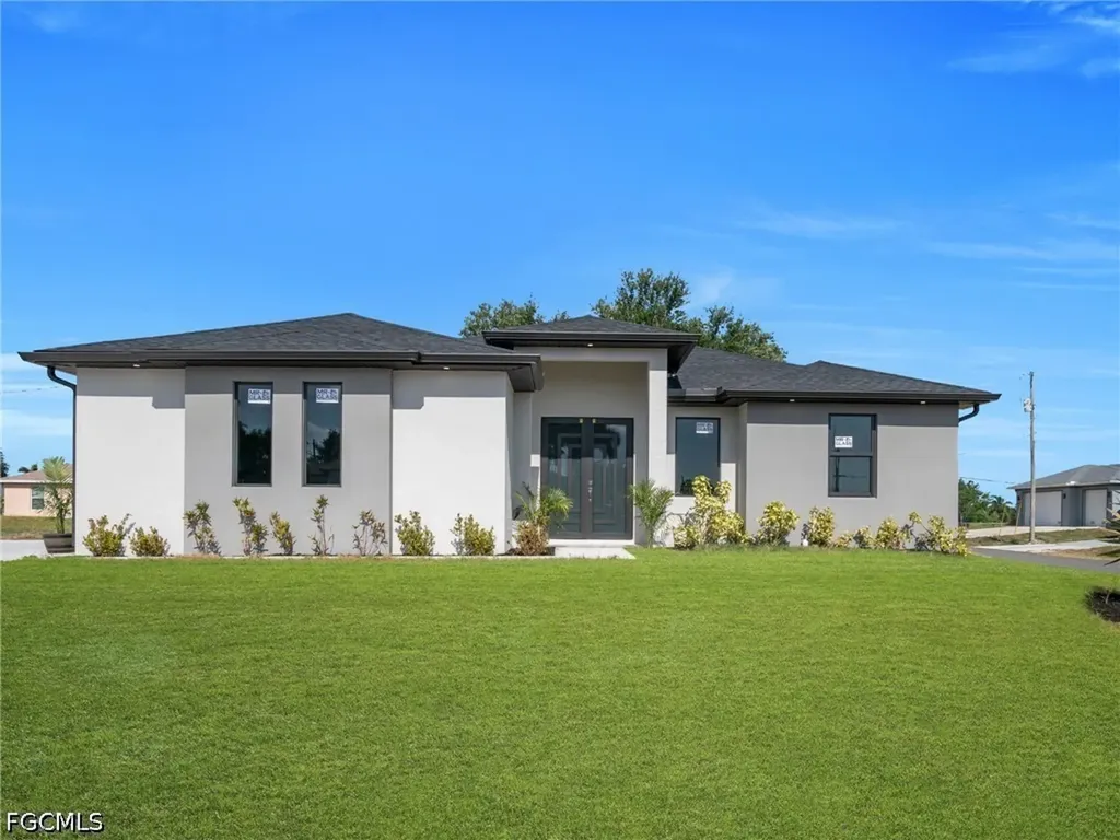 1201 NE 12th Place Cape Coral FL 33909