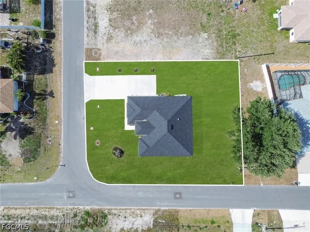 1201 NE 12th Place Cape Coral FL 33909