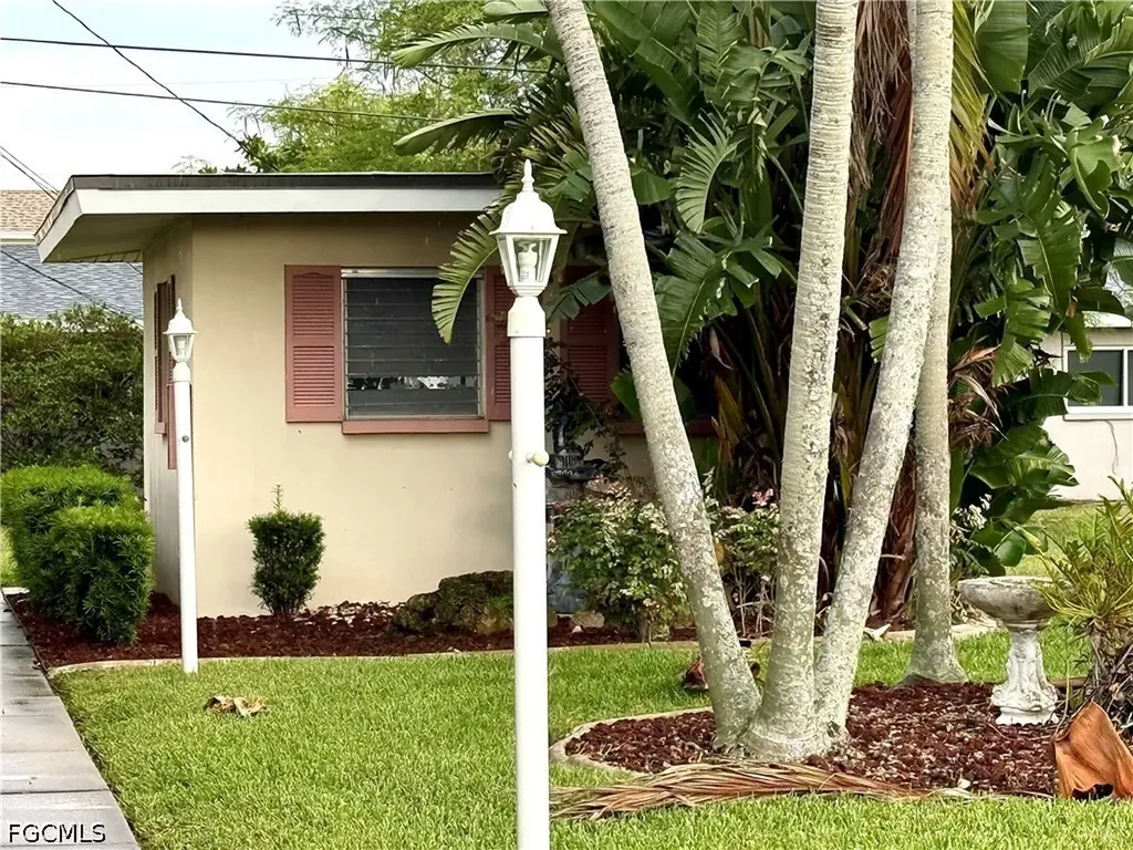 4937 Viceroy Court Cape Coral FL 33904